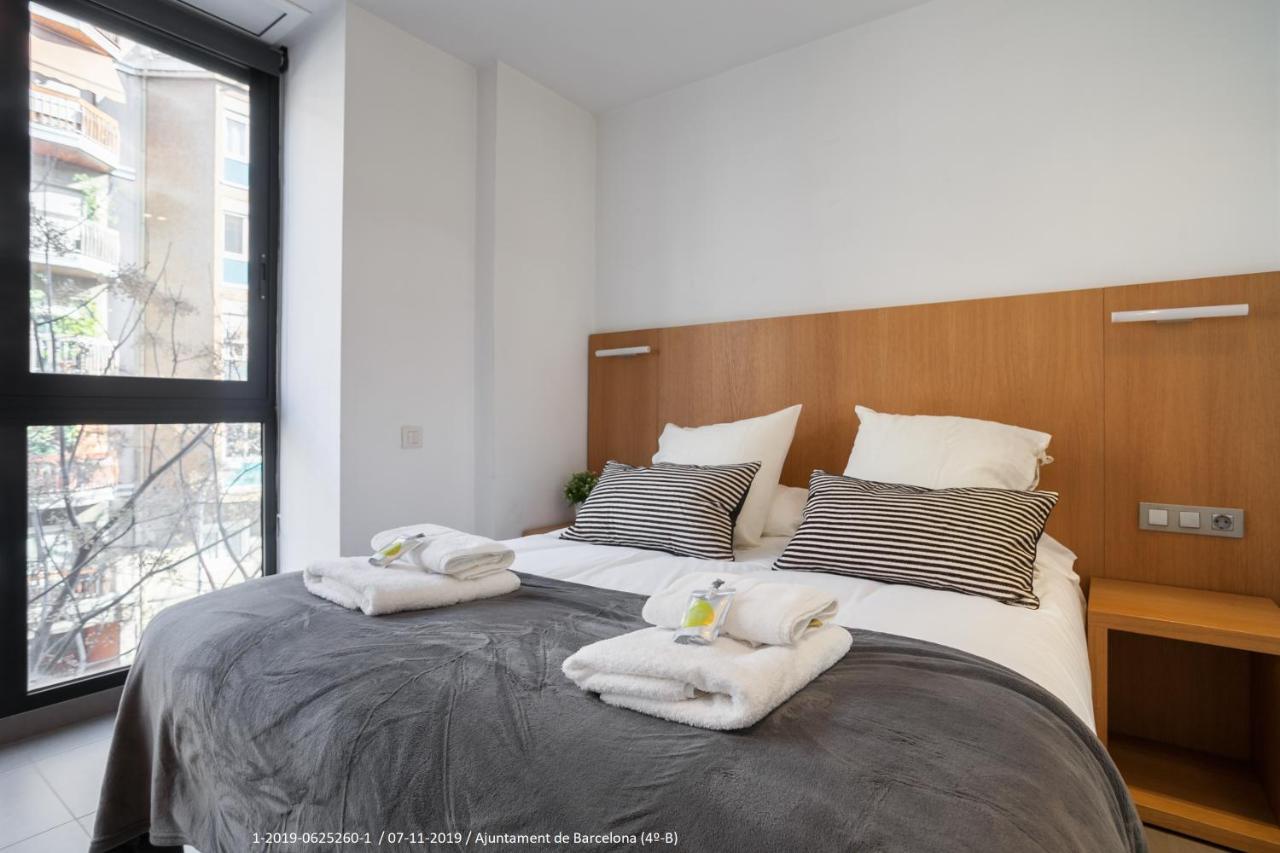 Flateli Navas D02 Apartment Barcelona Bagian luar foto